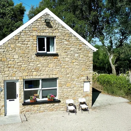 Heartbeat By Travel Lets Homes With Private Ensuite & Garden *