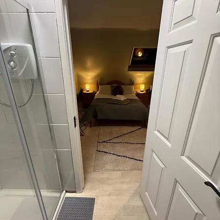 Apartment Heartbeat Letterkenny