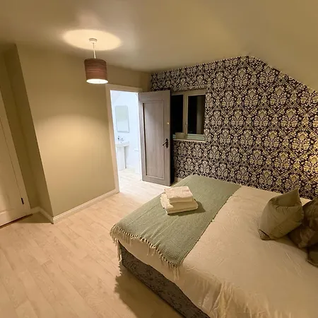 Heartbeat By Travel Lets Homes With Private Ensuite & Garden * Letterkenny